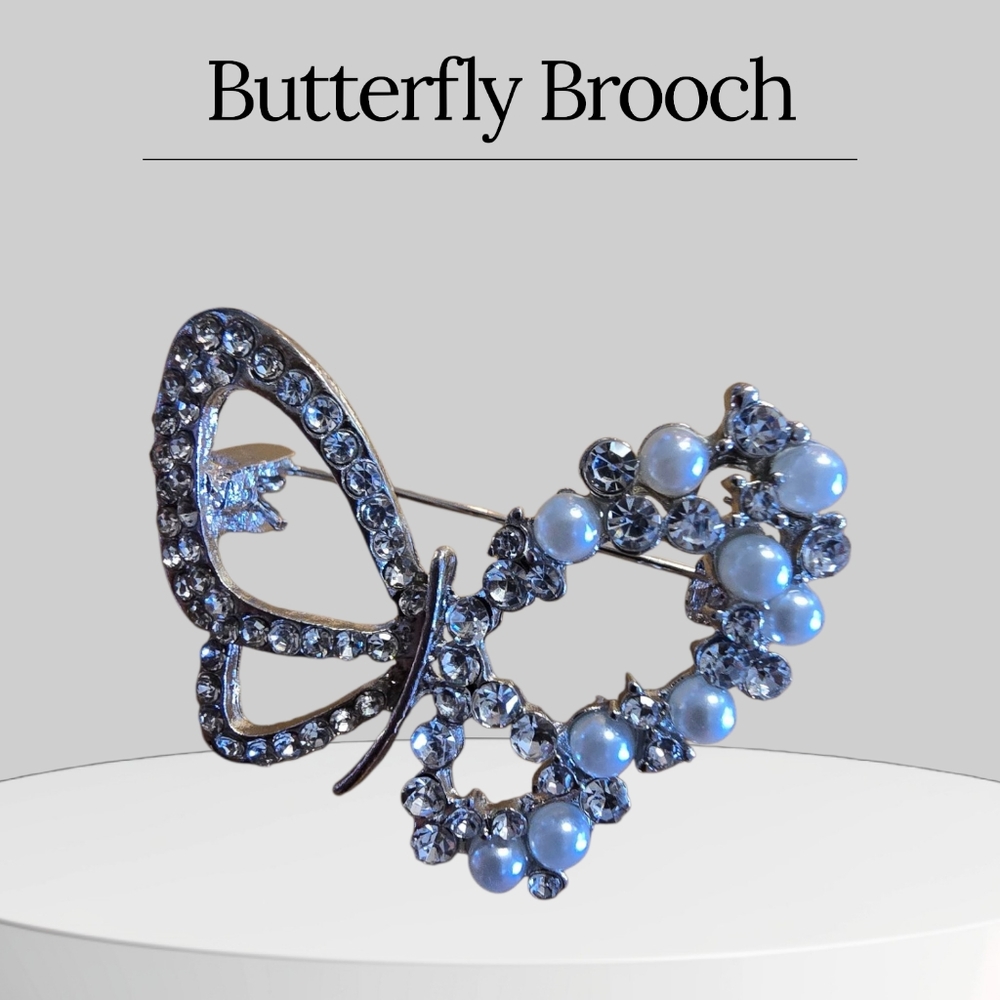 Elegant Silver and‎ Clear Butterfly Brooch